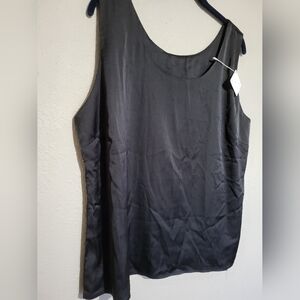 Whatschun Black Sleeveless Camisole Cami Top
